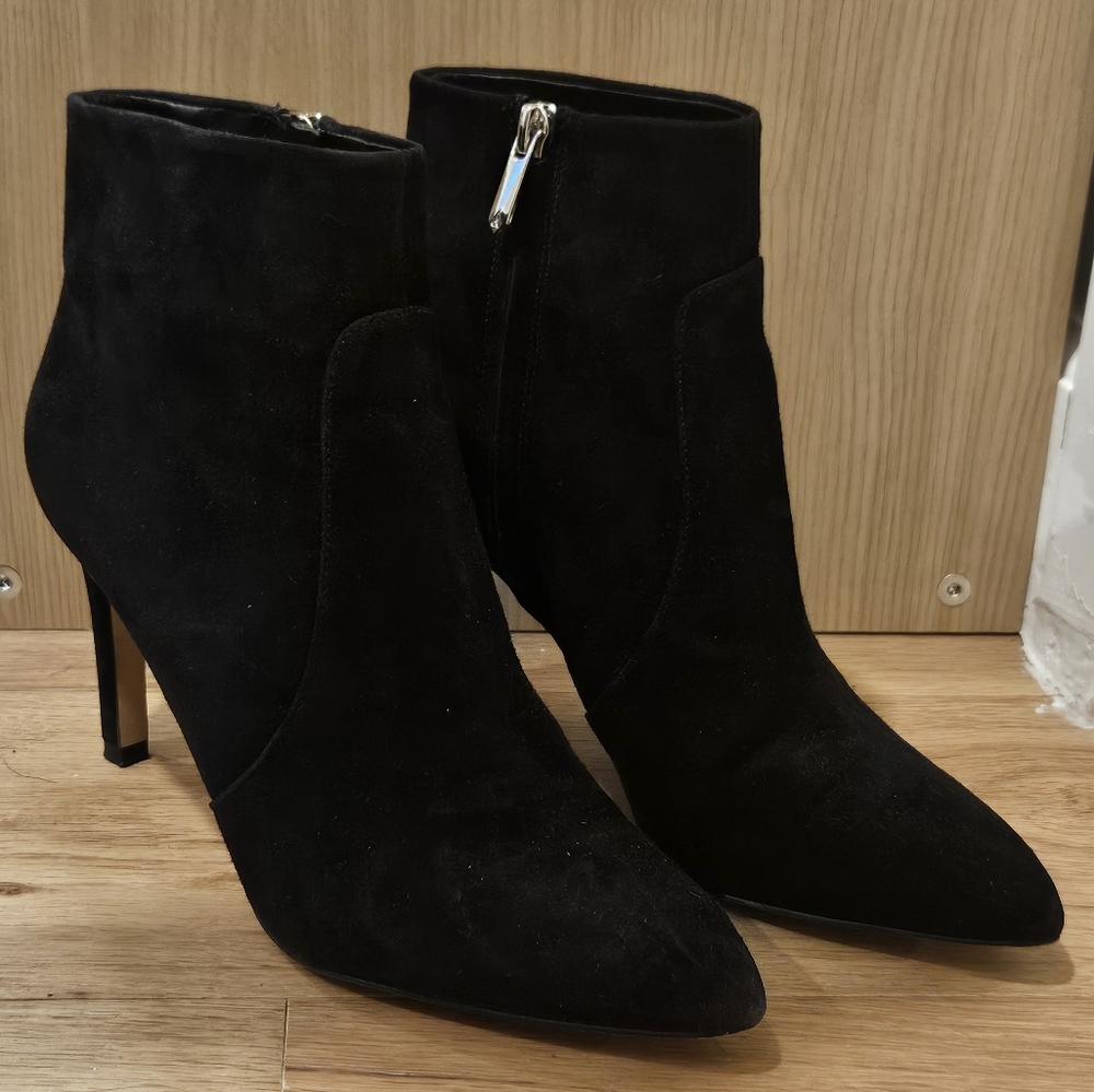 Sam Edelman Black Heeled Boots with Luxurious Suede